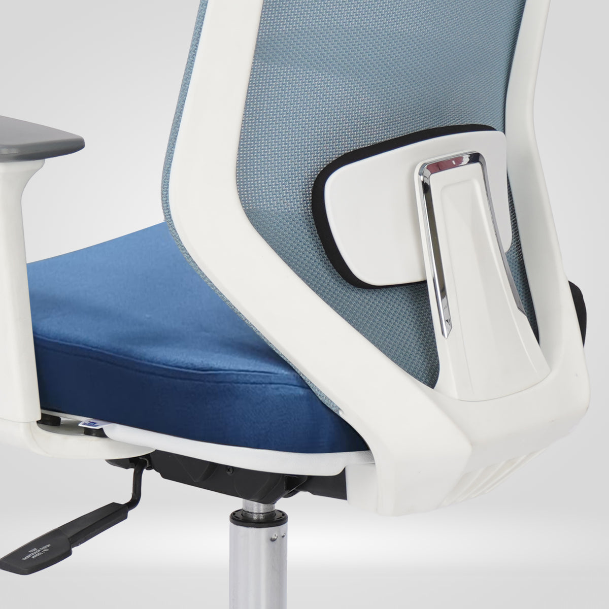 Poise Pro HB Chair Test